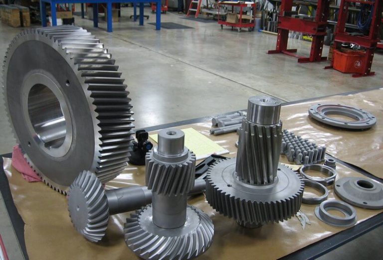 Accesorios y repuestos para reductores industriales: bridas, acoples y sellos