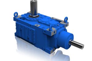 Reductor 90 grados con ejes en ángulo, selección según torque, relación y restricciones de instalación